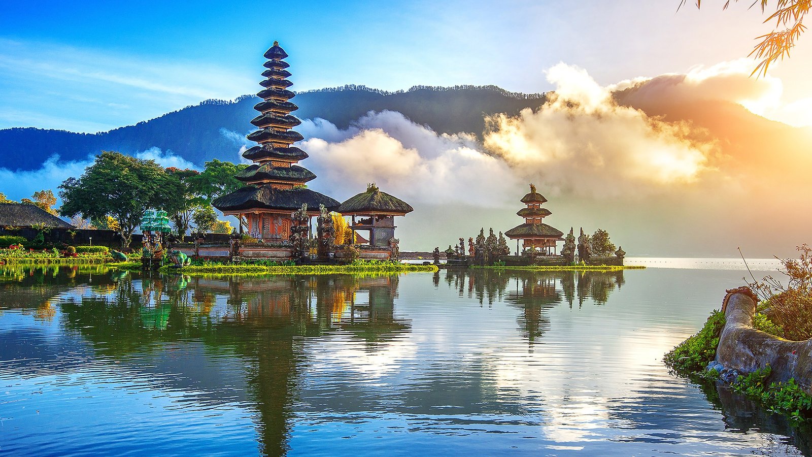 pura ulun danu bratan temple in Bali, indonesia.